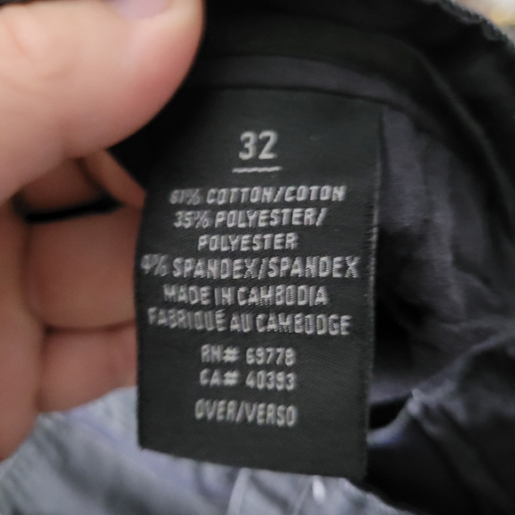 FOOT LOCKER | striped flat front shorts - Picture 5 of 6